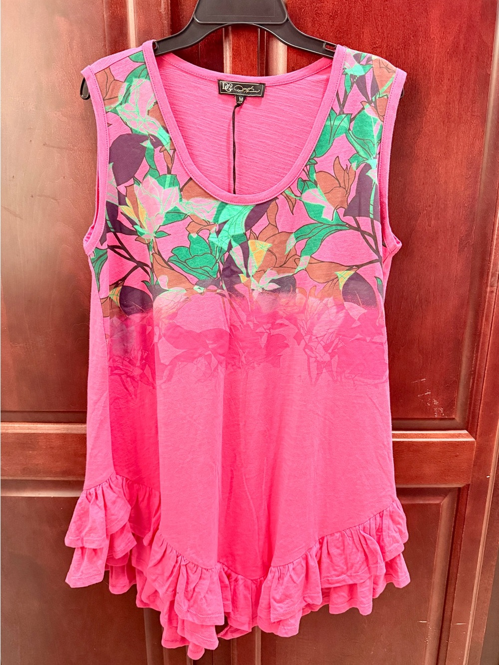 NWT D2 Clothing Boutique Pink Floral Ruffle Tunic Tank | Women’s Medium
